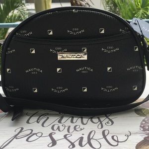 BLACK  LEATHER  NAUTICA  CROSSBODY BAG 💼
